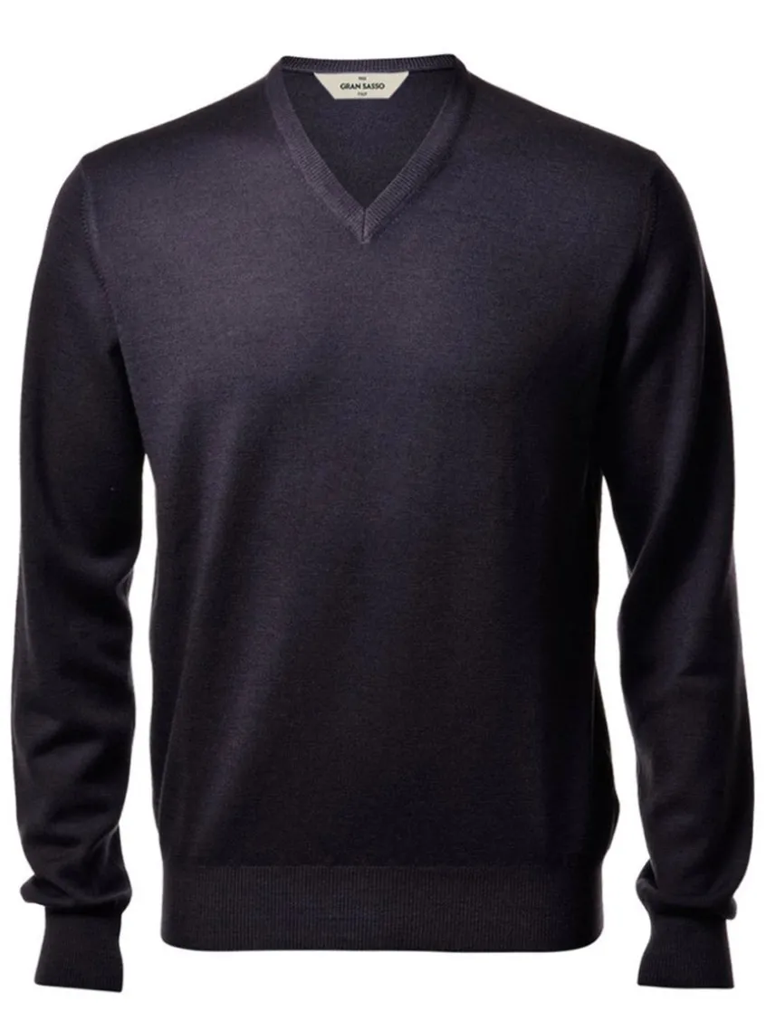 Gran Sasso Vintage Wash Extrafine Merino V-Neck in Charcoal