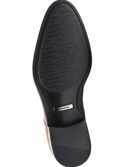 Magnanni Harlan in Tabaco