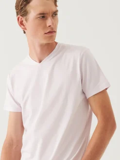 Patrick Assaraf Pima Cotton Stretch V-Neck T-Shirt in Misty Rose